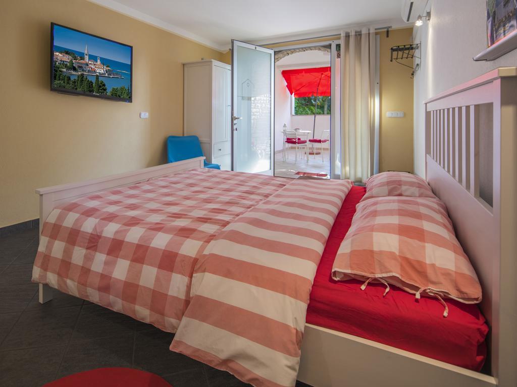 Apartment Urban ポレッチ エクステリア 写真